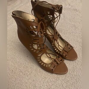 BCBGeneration brown/tan heels that lace up